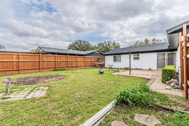 1509 Crockett Street, Garland, TX 75042
