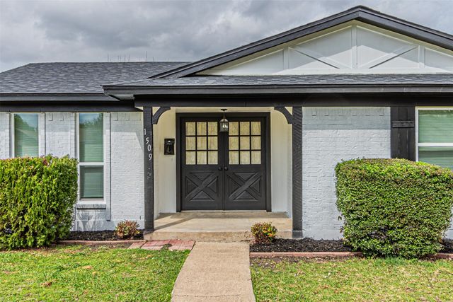 1509 Crockett Street, Garland, TX 75042
