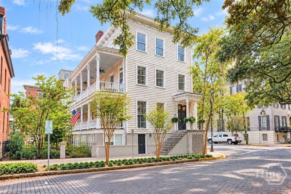 Image 1 of property listing at 123 W Charlton Street 5, Savannah, GA 31401