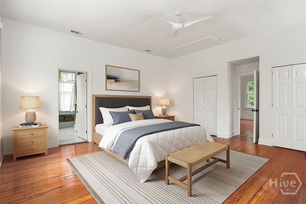 Image 10 of property listing at 123 W Charlton Street 5, Savannah, GA 31401