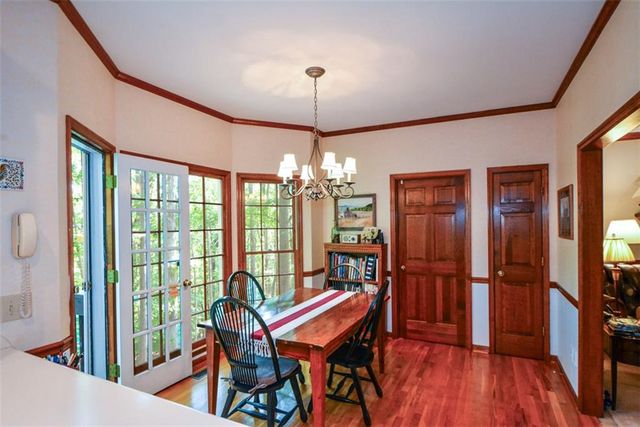 3515 Stone Cliff Way, Woodstock, GA 30189