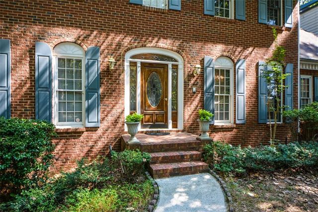 3515 Stone Cliff Way, Woodstock, GA 30189