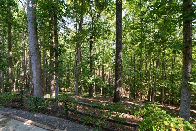 3515 Stone Cliff Way, Woodstock, GA 30189