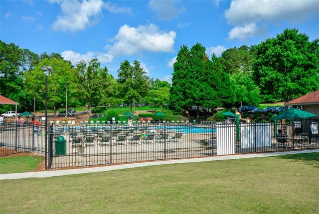 3515 Stone Cliff Way, Woodstock, GA 30189