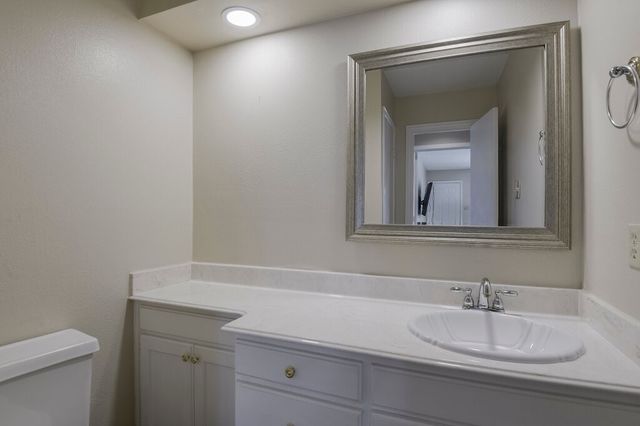 4708 Spring Creek Court, Arlington, TX 76017