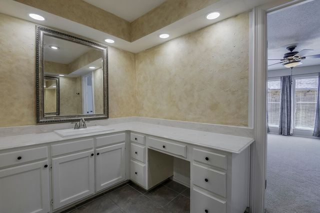 4708 Spring Creek Court, Arlington, TX 76017