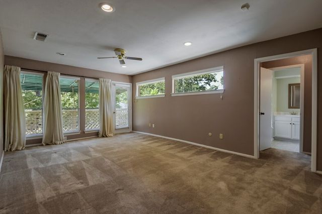 4708 Spring Creek Court, Arlington, TX 76017
