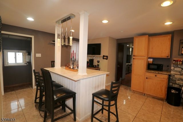 315 Mawbey St, Woodbridge Twp., NJ 07095