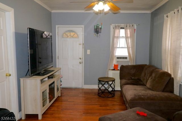 315 Mawbey St, Woodbridge Twp., NJ 07095