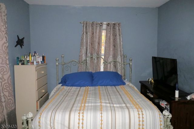 315 Mawbey St, Woodbridge Twp., NJ 07095