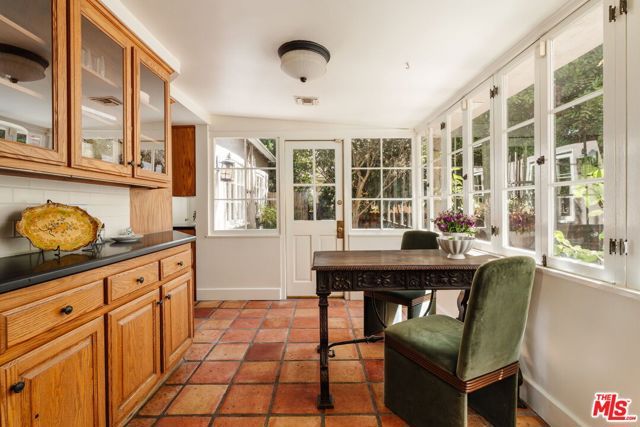 1990 Rose Villa Street, Pasadena, CA 91107