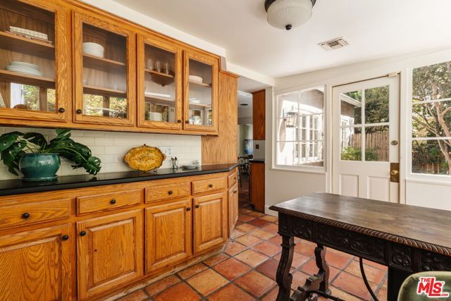 1990 Rose Villa Street, Pasadena, CA 91107