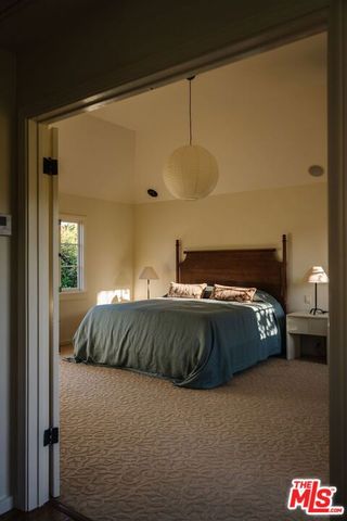 1990 Rose Villa Street, Pasadena, CA 91107