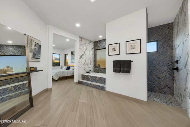 11931 N Mesquite Sunset Place, Oro Valley, AZ 85742