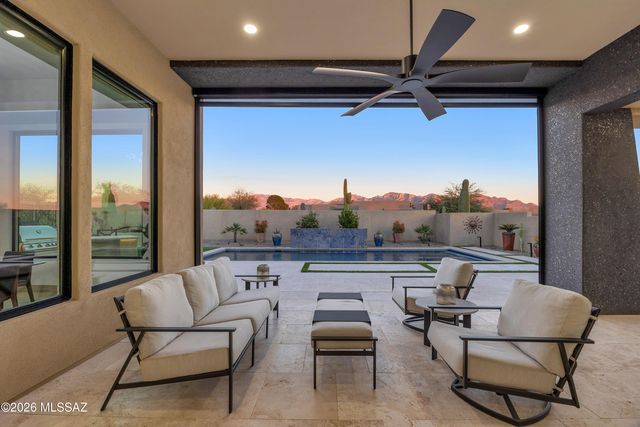 11931 N Mesquite Sunset Place, Oro Valley, AZ 85742