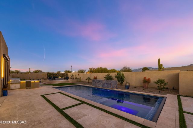 11931 N Mesquite Sunset Place, Oro Valley, AZ 85742