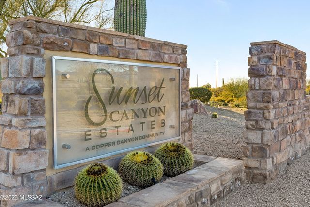 11931 N Mesquite Sunset Place, Oro Valley, AZ 85742