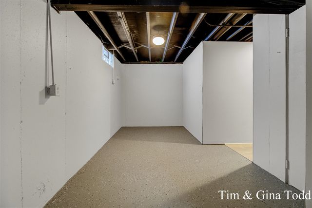 1628 Ira Avenue, Grand Rapids, MI 49504