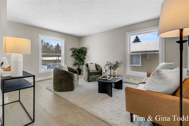 1628 Ira Avenue, Grand Rapids, MI 49504