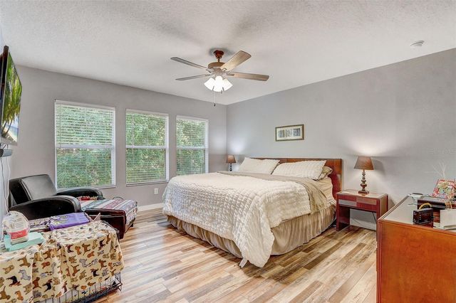 517 LAKE EAGLE LANE, Sanford, FL 32773