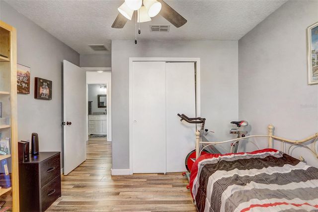 517 LAKE EAGLE LANE, Sanford, FL 32773