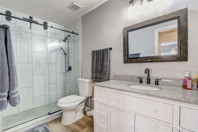 517 LAKE EAGLE LANE, Sanford, FL 32773