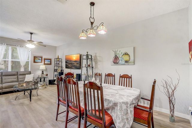 517 LAKE EAGLE LANE, Sanford, FL 32773