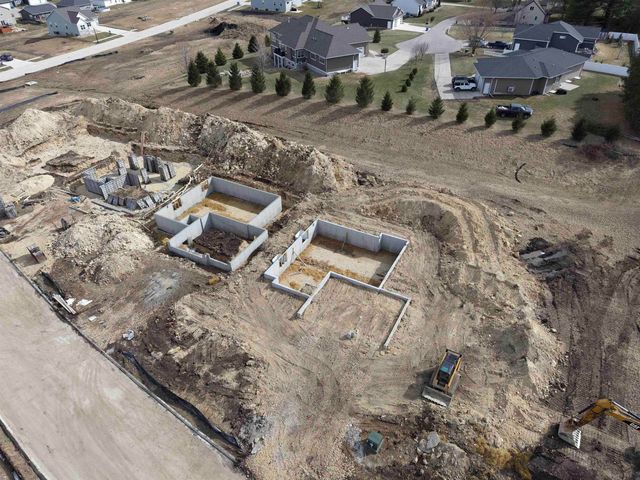 221 Riverbend Road, Waverly, IA 50677