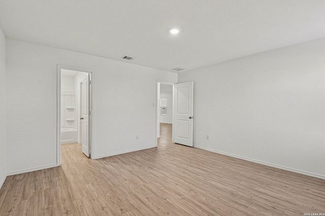5443 DAPHNE PATH, San Antonio, TX 78253