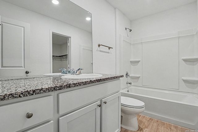 5443 DAPHNE PATH, San Antonio, TX 78253