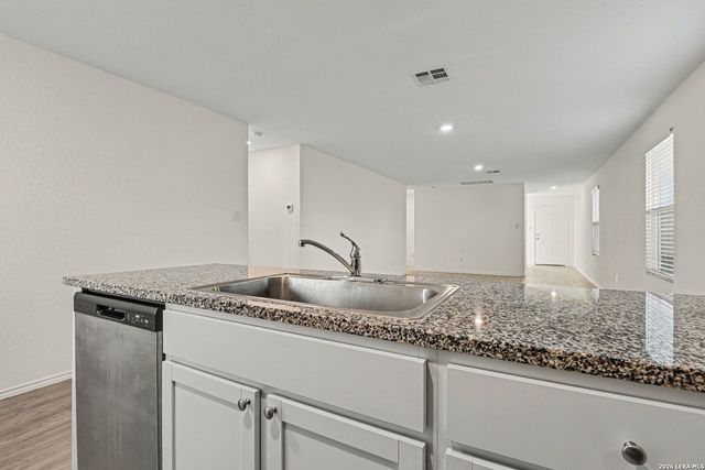 5443 DAPHNE PATH, San Antonio, TX 78253