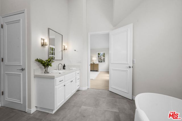 7861 W 80th Street, Playa Del Rey, CA 90293