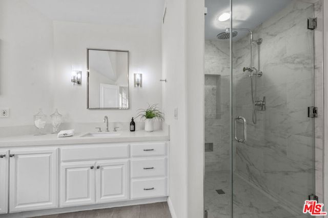 7861 W 80th Street, Playa Del Rey, CA 90293