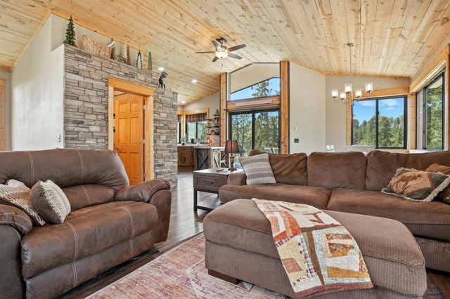 21304 & 21302 WASP RD, Lead, SD 57754