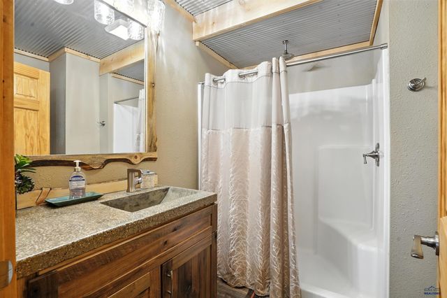 21304 & 21302 WASP RD, Lead, SD 57754