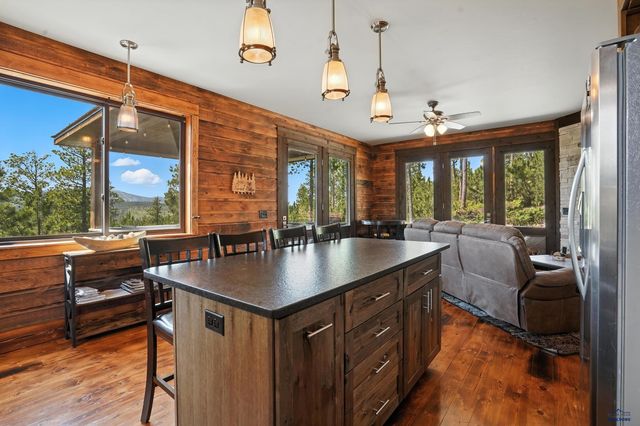 21304 & 21302 WASP RD, Lead, SD 57754