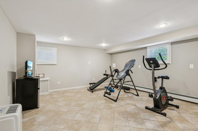 11 Palmer Drive, Sayville, NY 11782