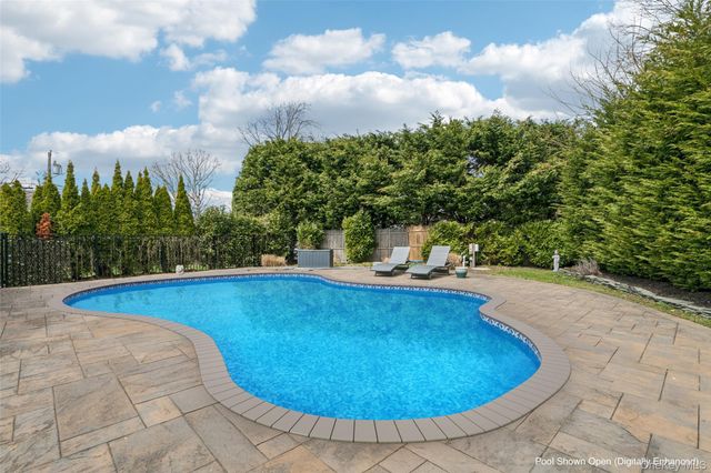 11 Palmer Drive, Sayville, NY 11782