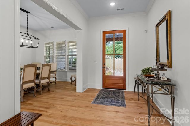 176 Hazelton Loop 13, Mooresville, NC 28117