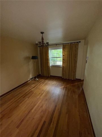 813 Maine St, Forest Hills Boro, PA 15221