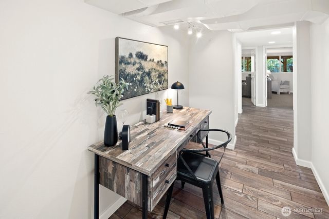 4015 NE 58th Street, Seattle, WA 98105