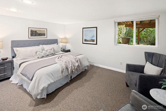 4015 NE 58th Street, Seattle, WA 98105