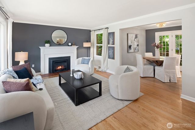 4015 NE 58th Street, Seattle, WA 98105