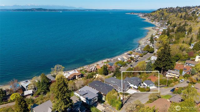 6029 Atlas Place SW, Seattle, WA 98136