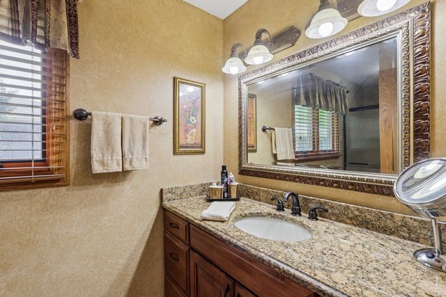 308 S Knollwood Drive, Schaumburg, IL 60193