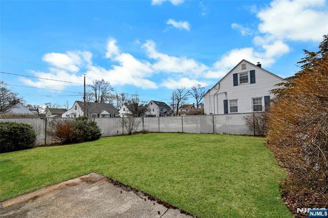 133 Willow Avenue, Hackensack, NJ 07601