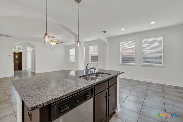 1176 Legacy Drive, New Braunfels, TX 78130