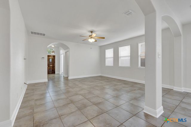 1176 Legacy Drive, New Braunfels, TX 78130