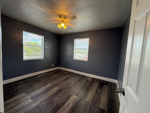 1913 Division Avenue 202, West Palm Beach, FL 33407