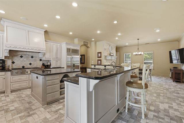 180 Horseshoe Bend, Fairview, TX 75069